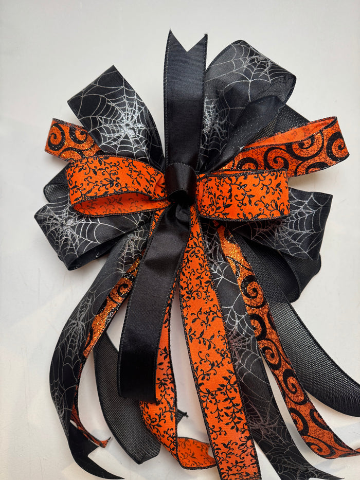#1148 Halloween Bow, Lantern Bow, Wreath Bow