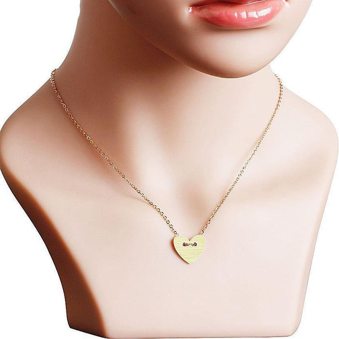 Simple Sweet Heart Button Necklace
